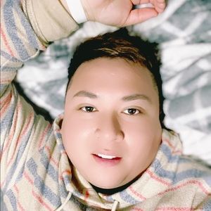 Meet your Posher, Joseph